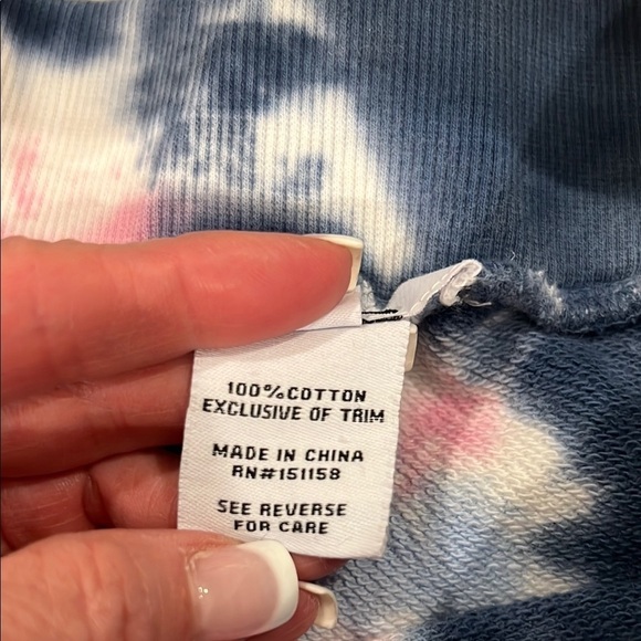 525 Colorful Tie-Dye T-Shirt and Shorts Set size XS - Picture 5 of 10